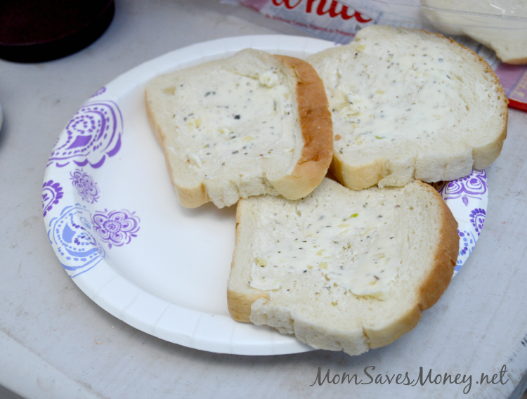 spaghetti-sandwich-bread