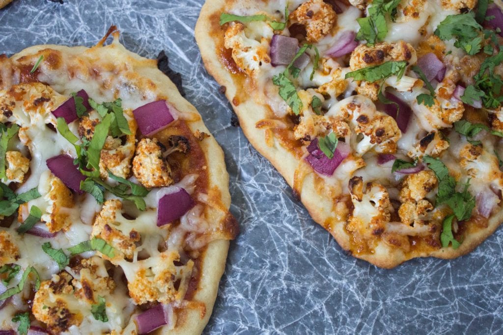 bbq cauliflower pizza