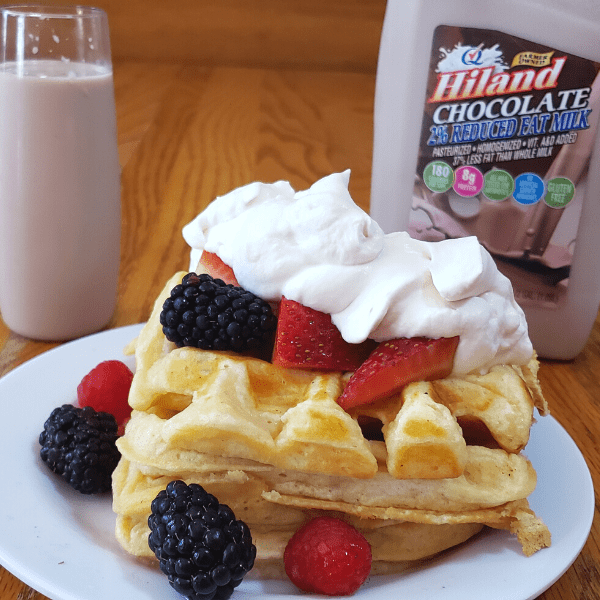 buttermilk waffles with fresh fruit and whipped topping